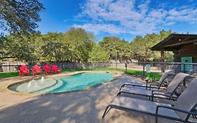 Wimberley Log Cabins Resort And Suites- Unit 1